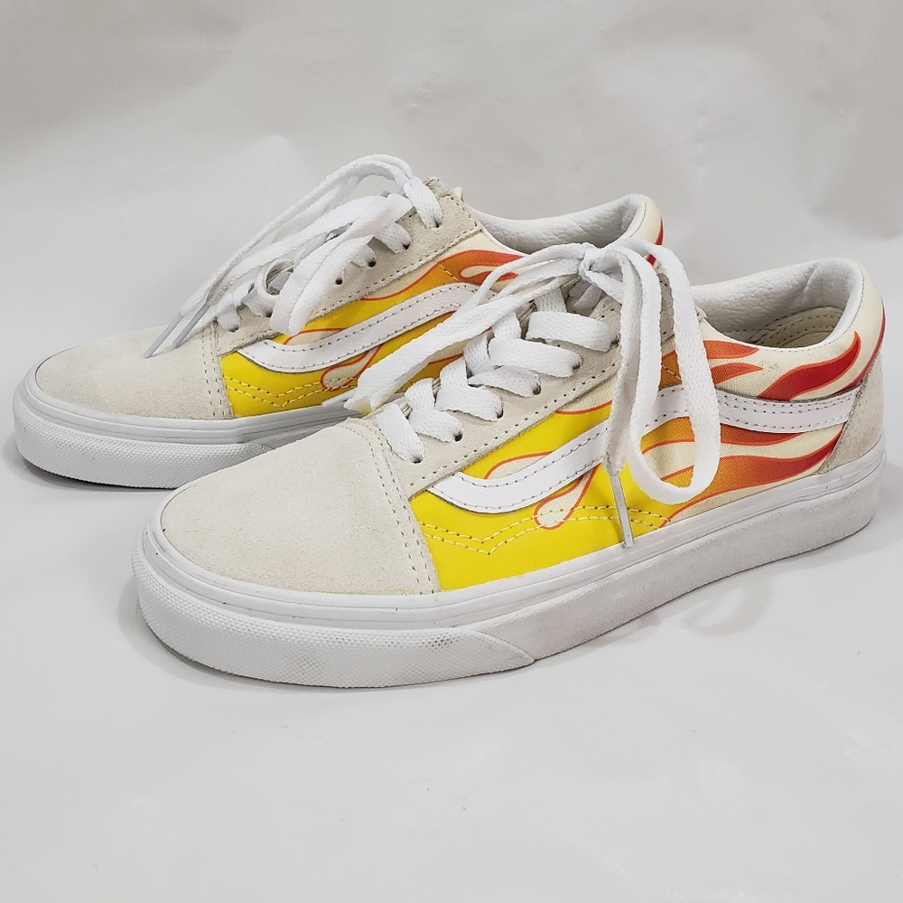 VANS Old Skool lace up shoes